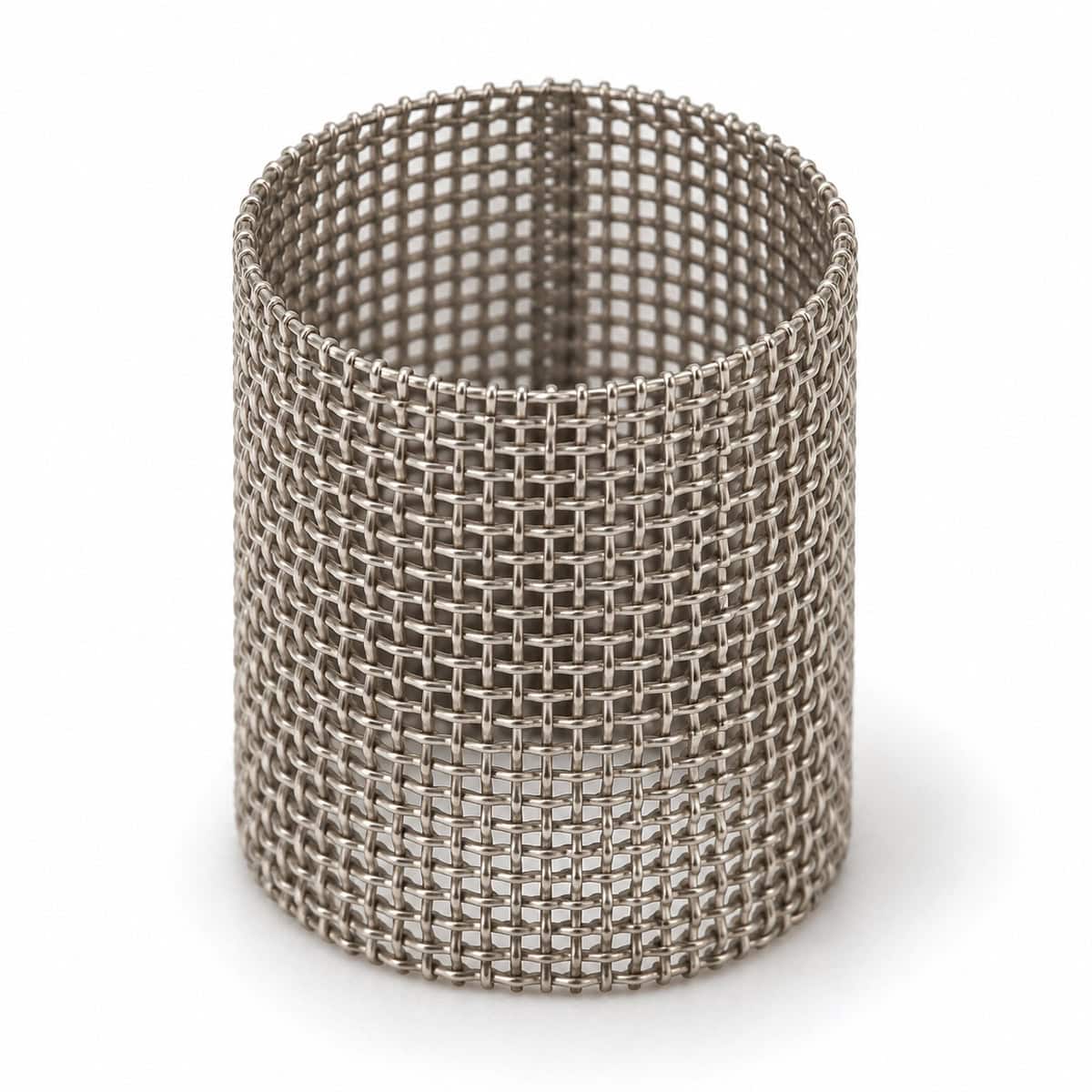 Stainless steel mesh filter for spray equipment, 40 mesh size.